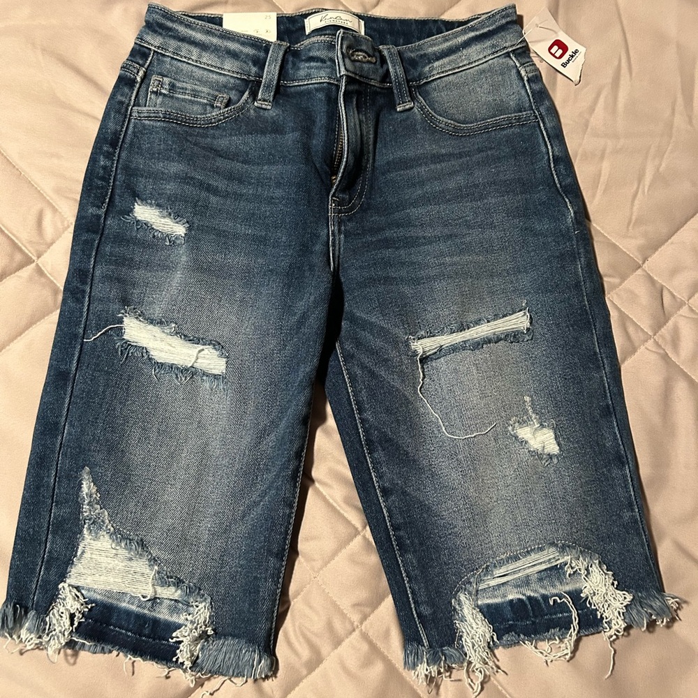 Women’s Brand new with tags kancan Bermuda shorts